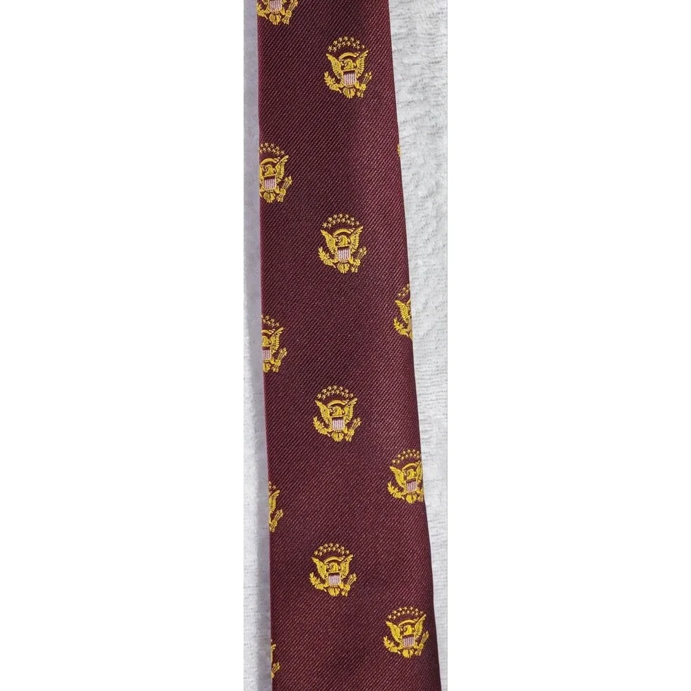 Martha Weems Ltd ~ Presidential Seal ~ Maroon and Gold necktie